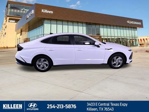 Used 2025 Hyundai Sonata SE image 10