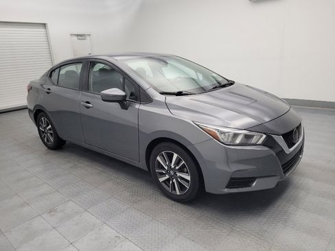 Used 2021 Nissan Versa SV FWD image 11