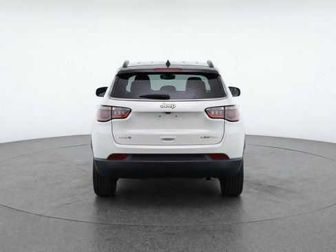 Used 2025 Jeep Compass Limited AWD/4WD image 7