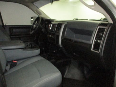 Used 2018 RAM 3500 Tradesman w/ Popular Equipment Group AWD/4WD image 14