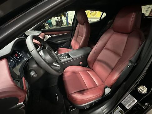 New 2026 MAZDA MAZDA3 2.5 S Hatchback w/ Premium Pkg image 17