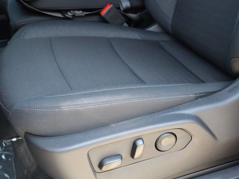 New 2025 GMC Sierra 2500 SLE w/ Preferred Package image 11