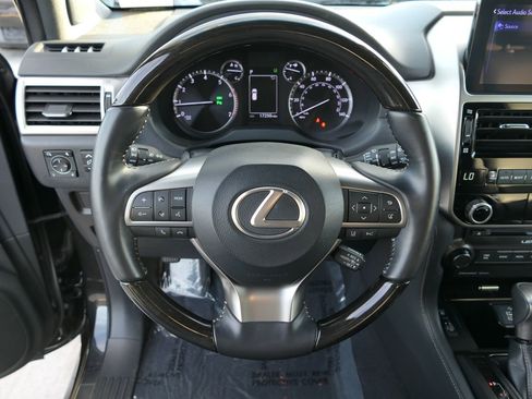 Used 2023 Lexus GX 460 Premium image 19