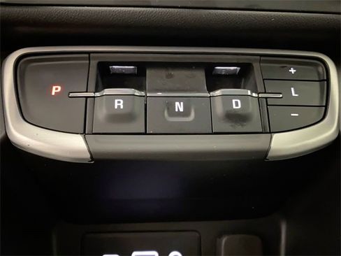 Used 2023 GMC Terrain SLE w/ Driver Convenience Package image 35