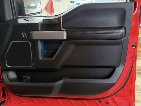 Used 2019 Ford F150 Raptor w/ Equipment Group 802A Luxury image 28