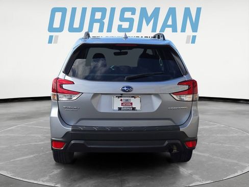 Certified 2023 Subaru Forester Premium image 5