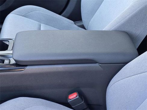 Certified 2025 Toyota Camry LE image 8