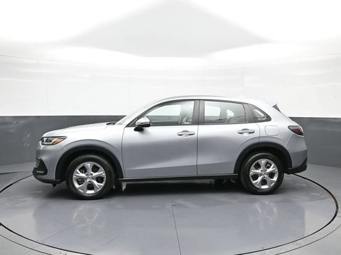 Certified 2024 Honda HR-V LX image 9
