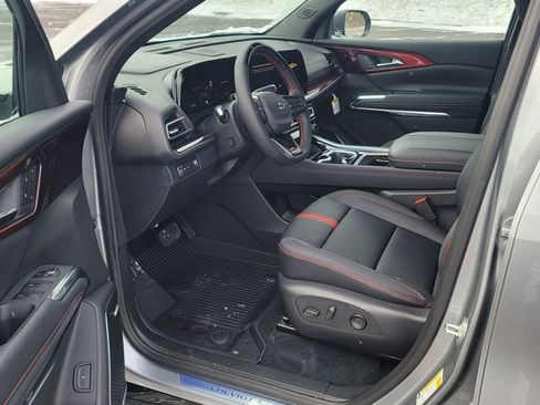 New 2026 Chevrolet Traverse RS image 18