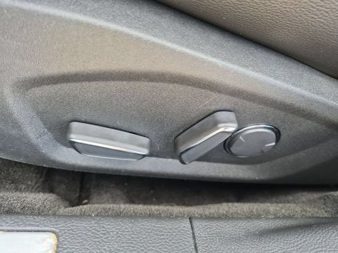 Used 2015 Ford Fusion Titanium FWD image 17