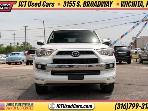 Used 2015 Toyota 4Runner Limited AWD/4WD image 9