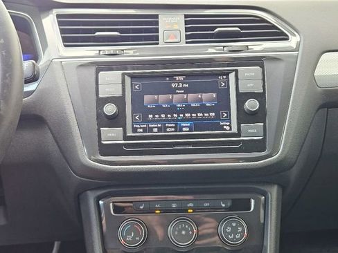 Used 2024 Volkswagen Tiguan S image 22