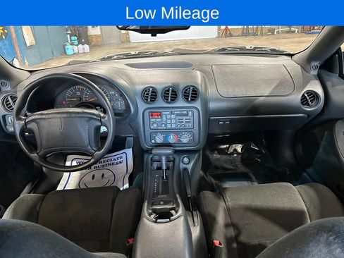 Used 1994 Pontiac Firebird Trans Am RWD image 2