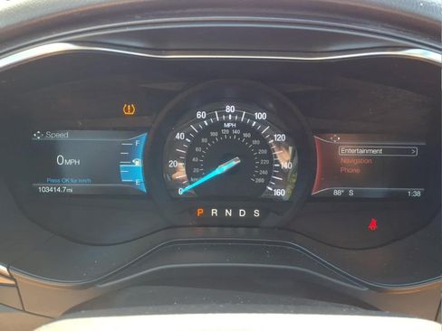 Used 2020 Ford Fusion Titanium AWD/4WD image 18