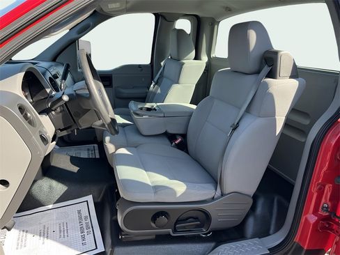 Used 2004 Ford F150 2WD Regular Cab image 11
