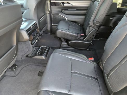 New 2026 Jeep Grand Wagoneer L Limited AWD/4WD image 17