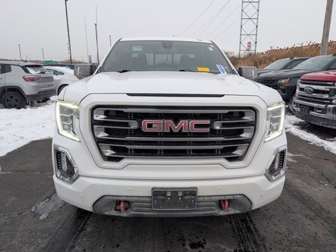 Used 2022 GMC Sierra 1500 AT4 w/ AT4 Premium Package image 2