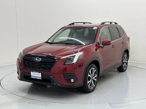 Certified 2024 Subaru Forester Limited image 1