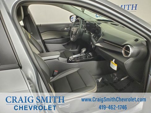 New 2025 Chevrolet Trax ACTIV w/ Driver Confidence Package image 34