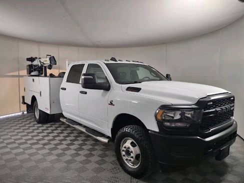 Used 2024 RAM 3500 Tradesman image 1