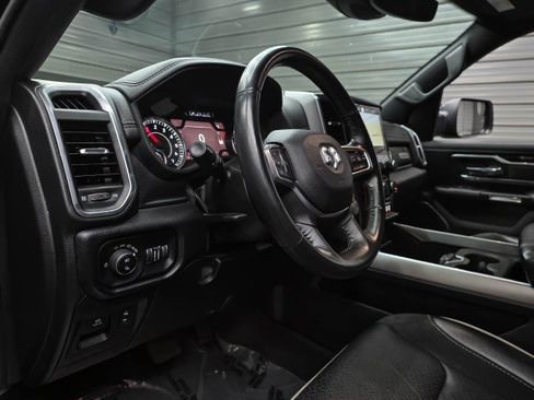Used 2022 RAM 1500 Laramie w/ Sport Appearance Package AWD/4WD image 13
