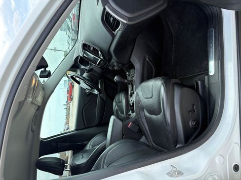Used 2020 Jeep Cherokee Limited AWD/4WD image 17