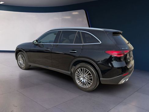 Certified 2024 Mercedes-Benz GLC 300 4MATIC image 3