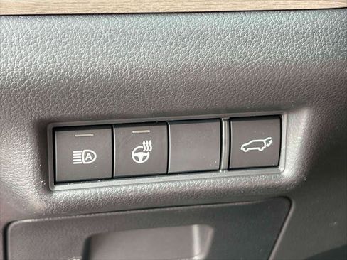 Certified 2026 Toyota Grand Highlander Platinum image 24