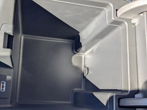 New 2025 Acura RDX SH-AWD image 12