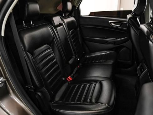 Used 2019 Ford Edge SEL w/ Equipment Group 201A FWD image 35