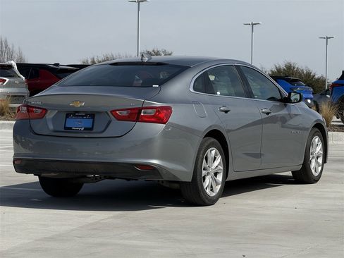 Certified 2025 Chevrolet Malibu LT image 4