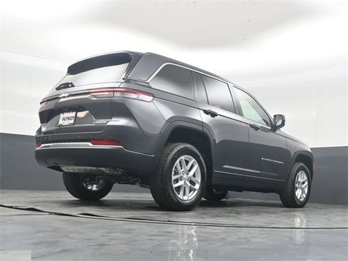 New 2025 Jeep Grand Cherokee Laredo X image 40