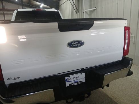 Certified 2024 Ford F250 XLT image 24