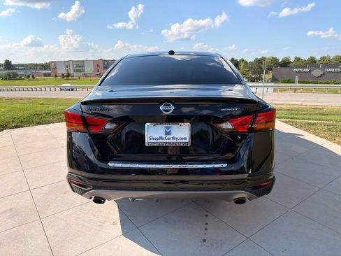 Used 2022 Nissan Altima 2.5 SR w/ Midnight Edition Package FWD image 8