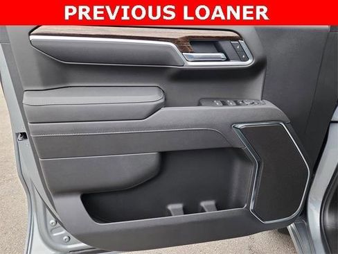 New 2026 GMC Sierra 1500 Elevation image 12