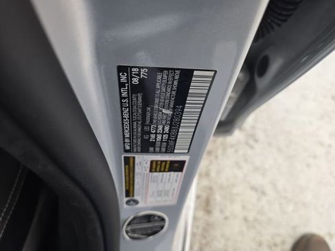 Used 2018 Mercedes-Benz C 300 4MATIC Sedan image 15