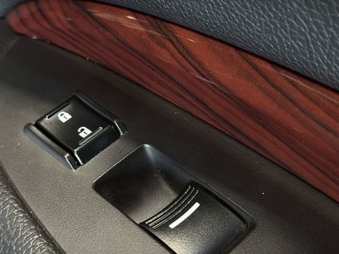 Used 2014 Acura MDX SH-AWD w/ Technology Package image 11