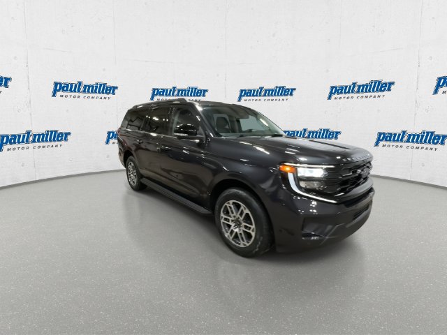 Used 2026 Ford Expedition Max Active AWD/4WD image 2