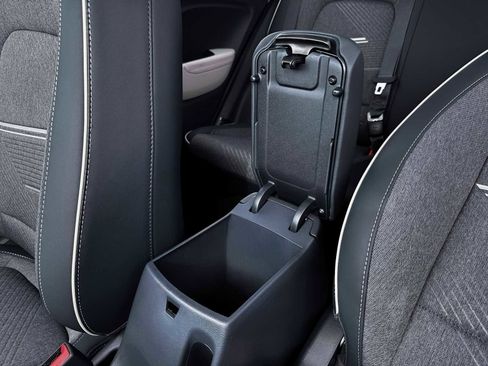 New 2026 Hyundai Venue SEL FWD image 18