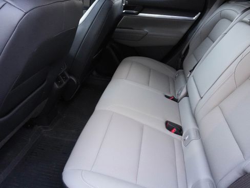 Used 2026 GMC Terrain Elevation w/ Elevation Premium Package image 30