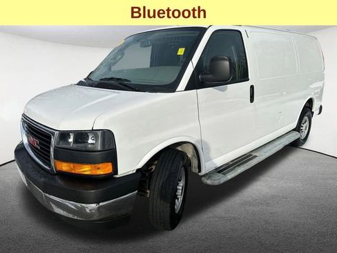 Used 2024 GMC Savana 2500 w/ Driver Convenience Package image 5