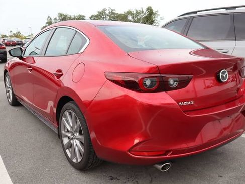 Used 2023 MAZDA MAZDA3 s FWD image 3