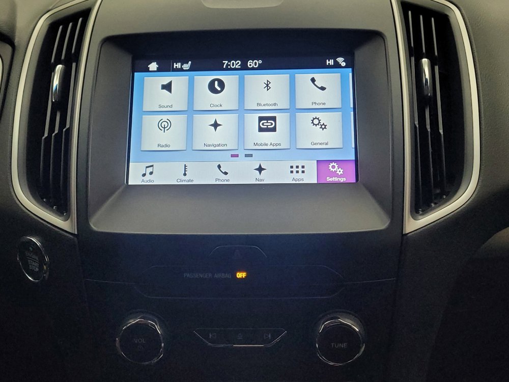 Used 2018 Ford Edge SEL w/ Equipment Group 201A AWD/4WD image 25