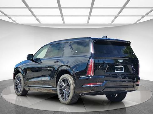 New 2026 Cadillac Escalade IQL Sport 1 w/ LPO, ONYX Package AWD/4WD image 6
