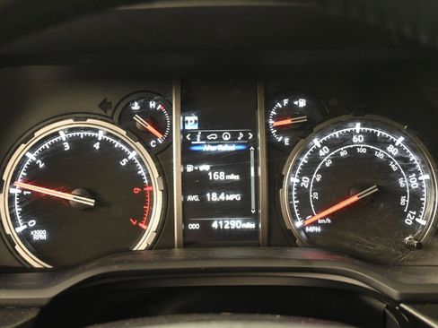 Certified 2024 Toyota 4Runner TRD Off-Road Premium w/ Moonroof Package AWD/4WD image 26