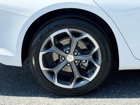 Used 2024 Chevrolet Malibu LT FWD image 11
