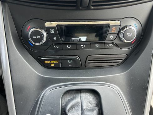 Used 2016 Ford Escape SE w/ SE Leather Comfort Package FWD image 23