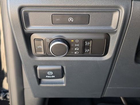Used 2025 Ford F150 STX image 32
