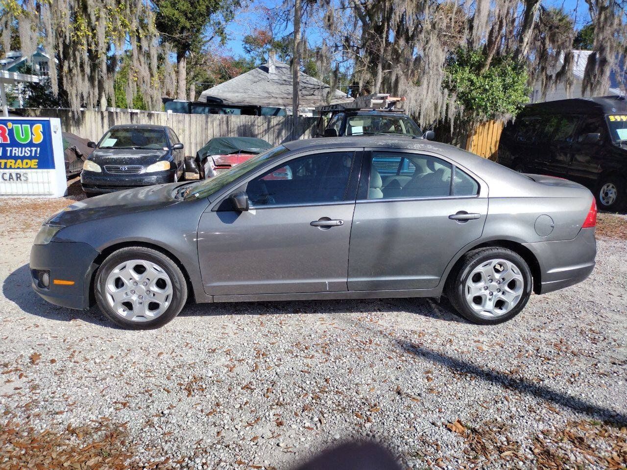 Used 2011 Ford Fusion SE w/ 201A Rapid Spec Order Code FWD image 3