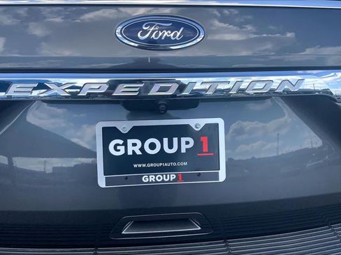 Used 2020 Ford Expedition Limited w/ Special Edition Package AWD/4WD image 10